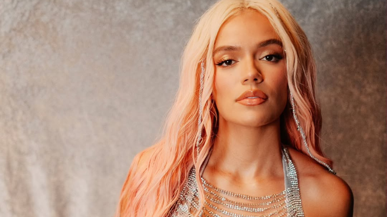 Karol G reflexiona sobre desafiar las probabilidades en tráiler de ‘Mañana Fue Muy Bonito’