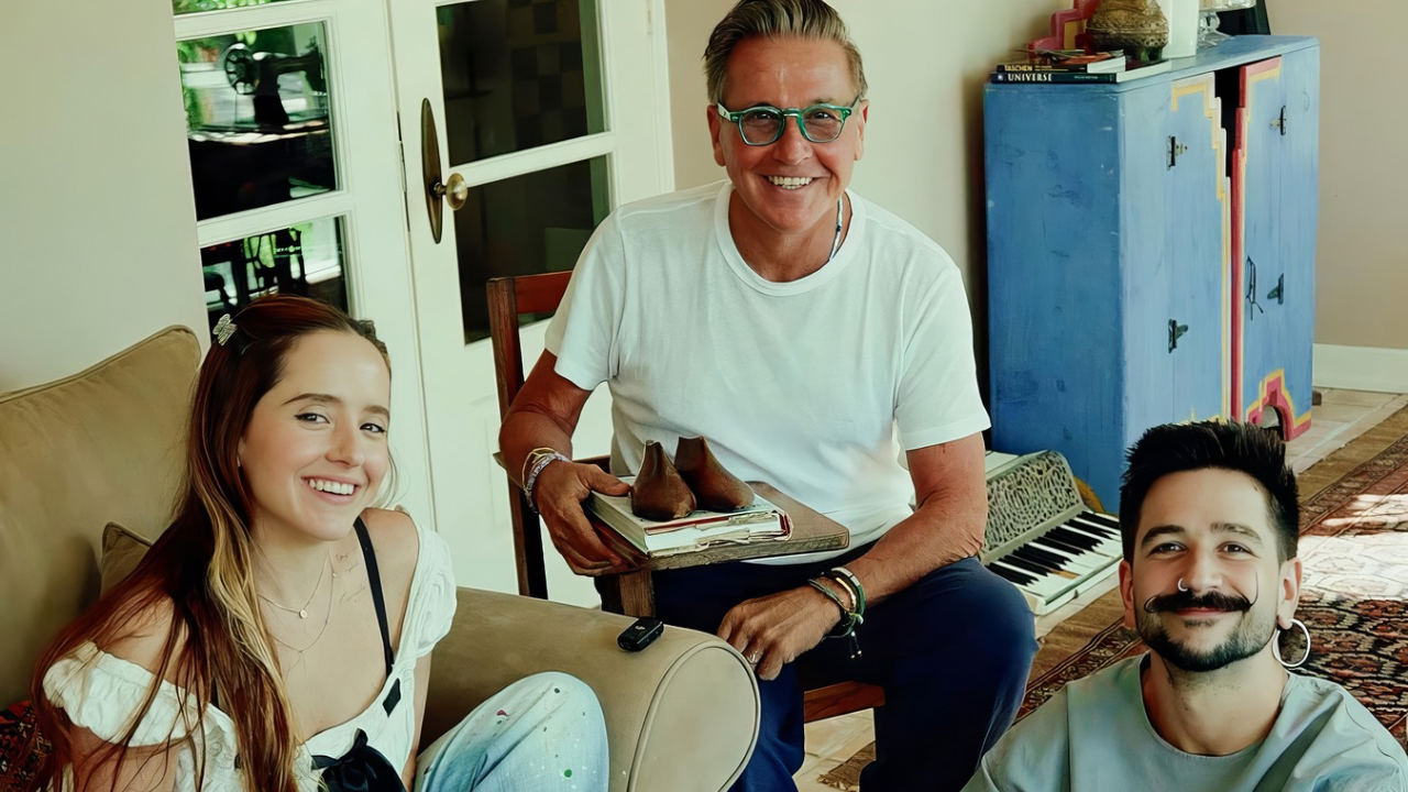 Así es la nueva versión de “Si Tuviera Que Elegir”, el clásico de Ricardo Montaner, ahora con Camilo y Evaluna Montaner